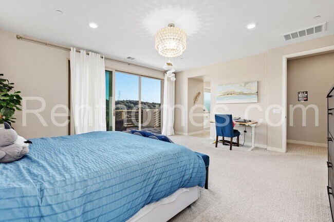 Building Photo - 6705 Elegante Wy