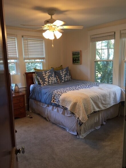 Master Bedroom - 1178 Elm Avenue