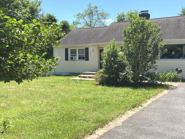 Primary Photo - 4 Stiles Dr