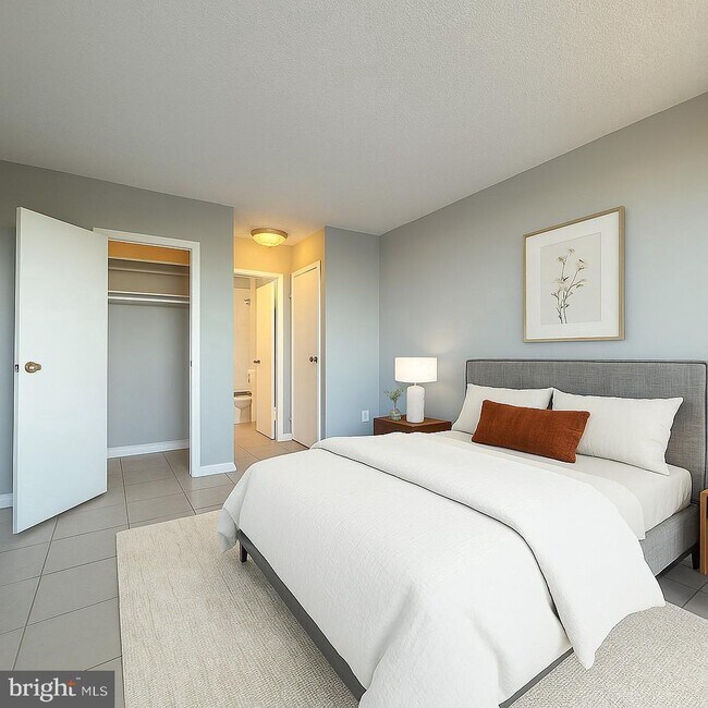 Building Photo - 5500 Holmes Run Pkwy