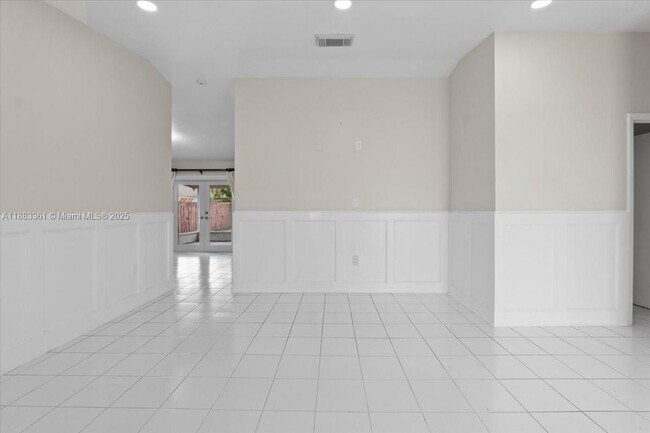 Building Photo - 15327 SW 179th Terrace