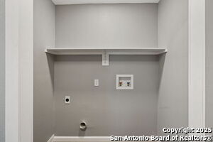Building Photo - 1272 Rotherman