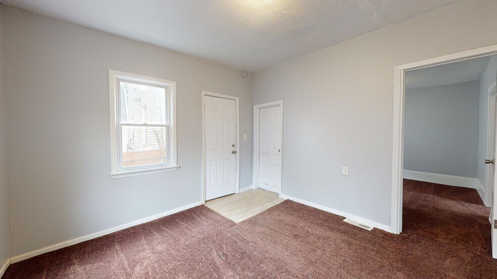 Building Photo - 3332 Walton Ave