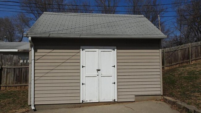 Building Photo - 1707 N. 46th Street