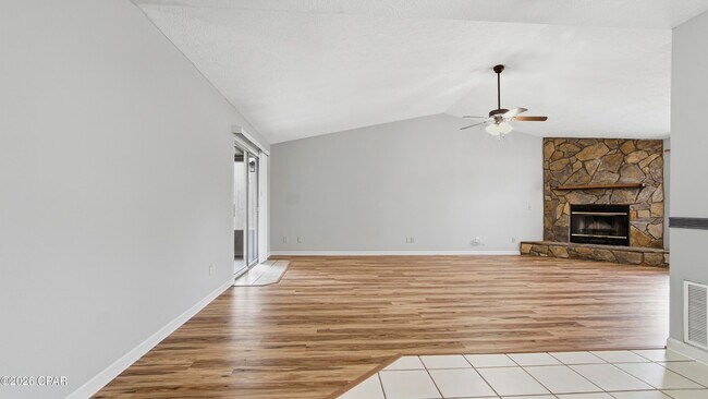 Building Photo - 7708 Shadow Bay Dr