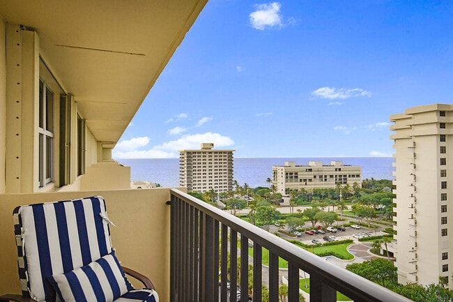 Building Photo - 2121 N Ocean Blvd