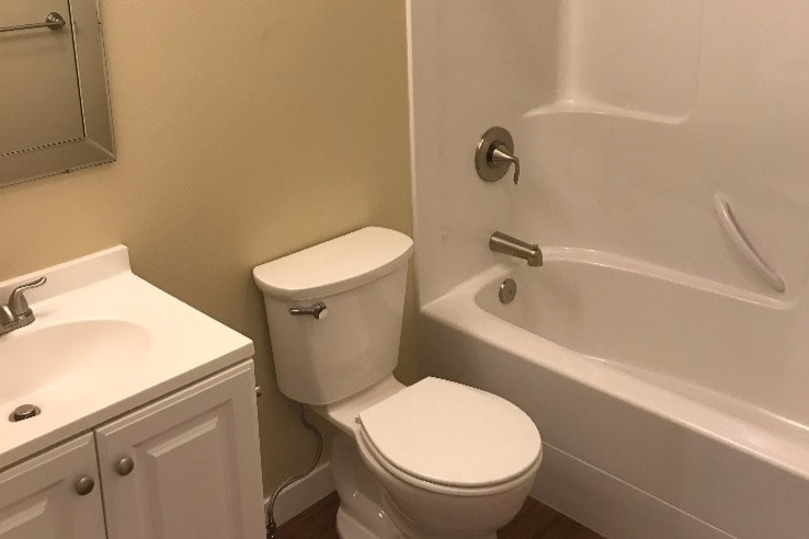 Bathroom #2 - 540 27th Ave