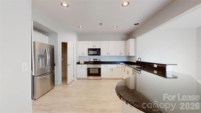 Building Photo - 10848 Tailwater St