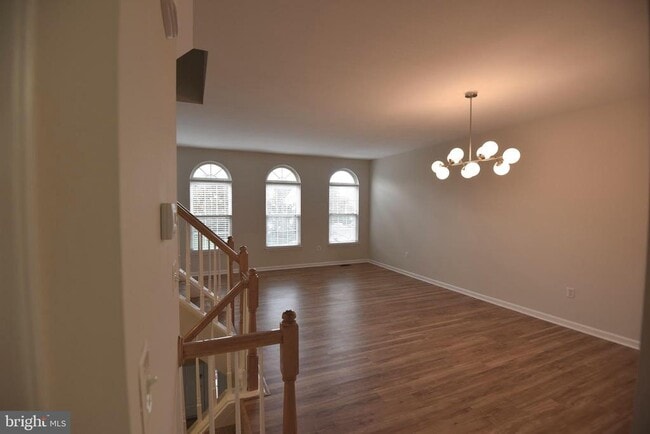 Building Photo - 44057 Rising Sun Terrace