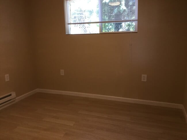 Building Photo - Charming 2-Bedroom Home in Prime Pecks Dri...