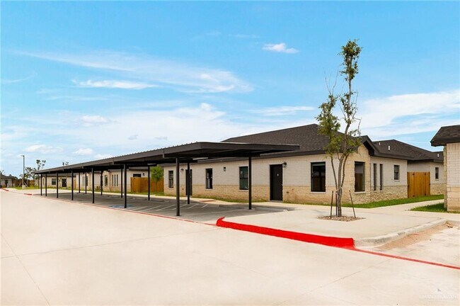 Building Photo - 530 S State Hwy 336