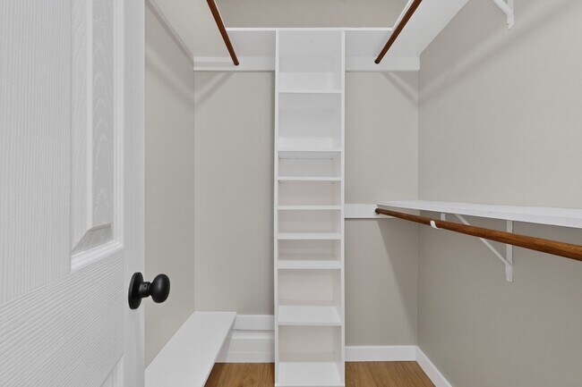 Building Photo - Newly Renovated Home In Grapevine Ready To Be Yours!!!!