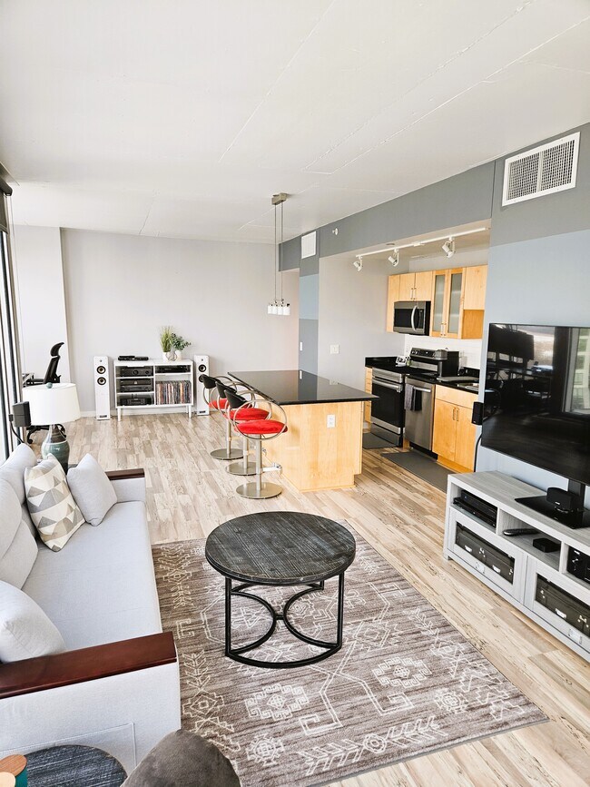 Building Photo - 8161 33rd Ave S