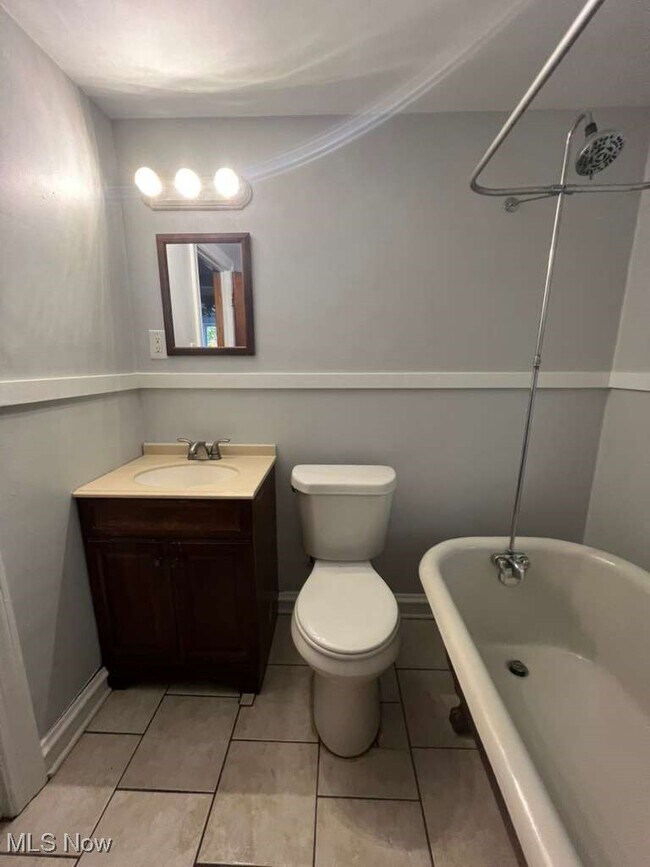 Building Photo - 3536 Daleford Rd