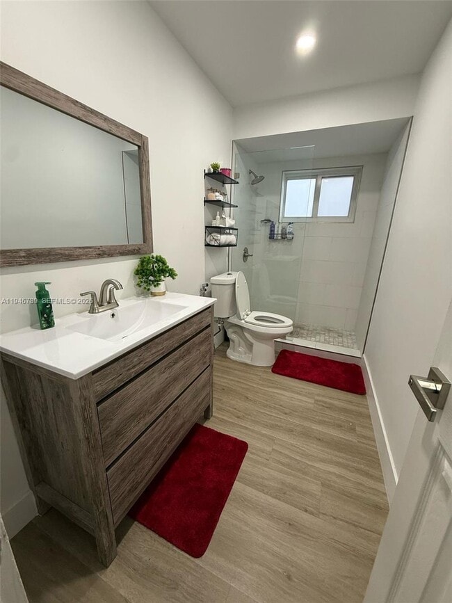 Building Photo - 1040 NW 127th Pl