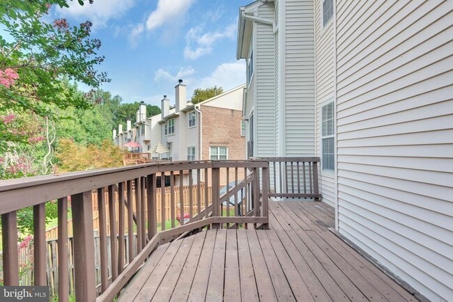 Building Photo - 1804 Manorfield Ct