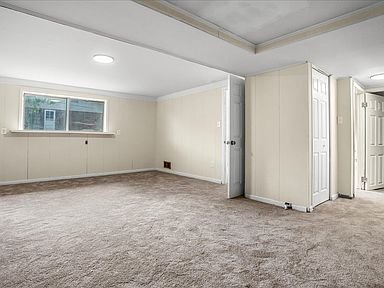Building Photo - 6700 Cipriano Rd
