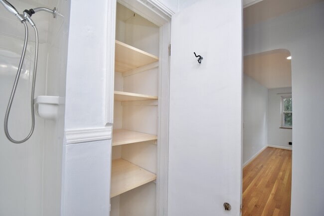 Building Photo - 7293 Chetbert Dr
