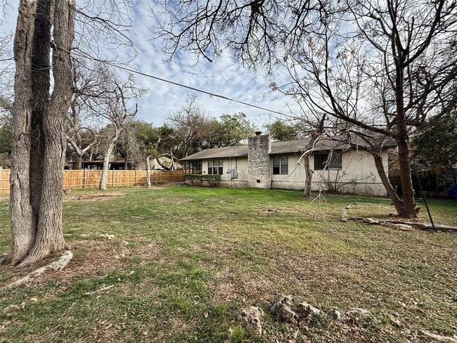 Building Photo - 9510 Newberry Dr