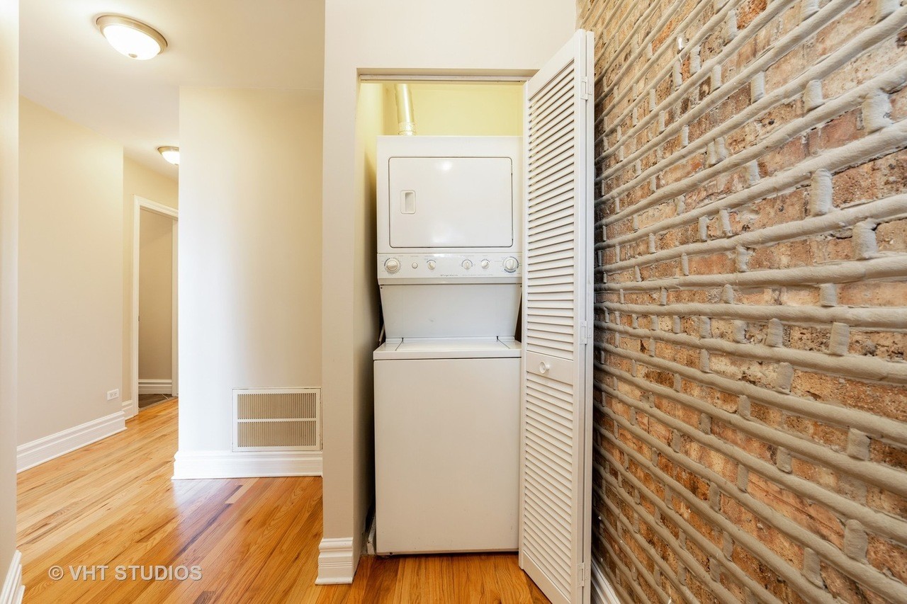 washer dryer - 4847 S Vincennes Ave