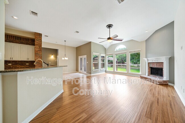 Building Photo - 8627 Magdalena Run
