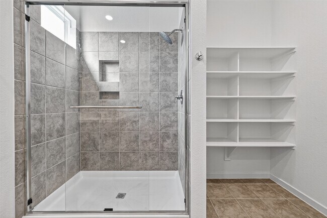 Building Photo - 21831 Tallulah River Dr