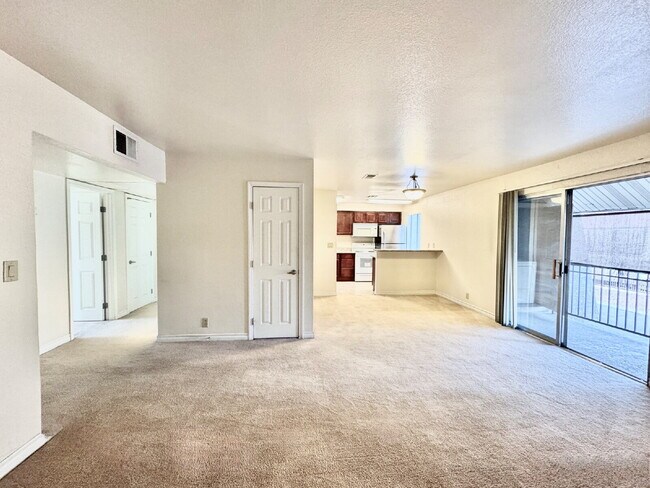 Building Photo - Las Vegas Guard-Gated Condo for Rent | 2 Bedroom Upstairs Unit | River Glen Community
