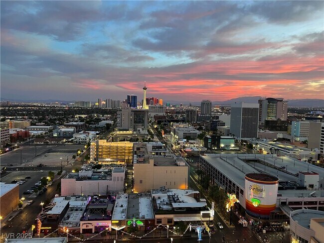 Primary Photo - 150 S Las Vegas Blvd