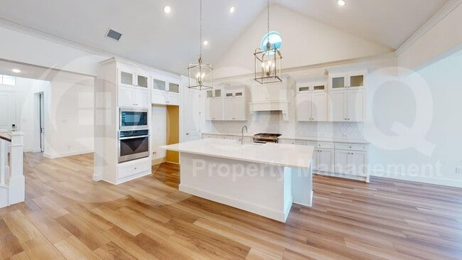 Building Photo - 8813 Creekhollow Ct