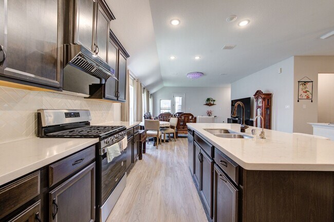 Building Photo - 3507 Sunburst Ct