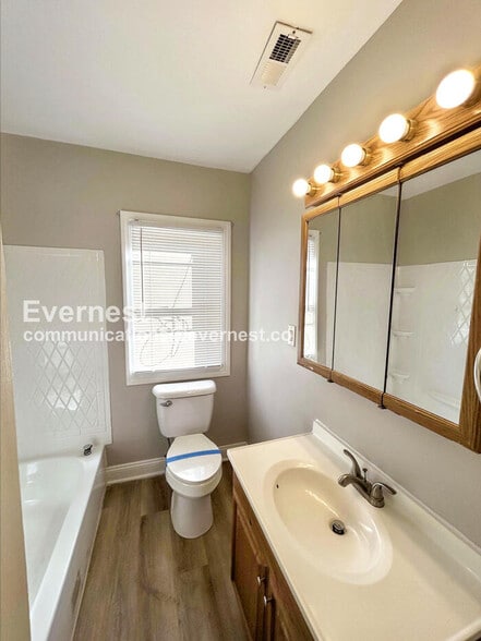 Building Photo - 2919 Creighton Rd