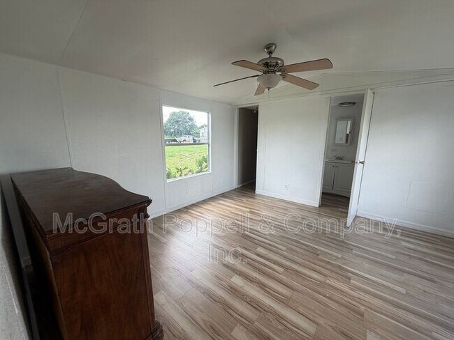 Building Photo - 7229 Halima Rd