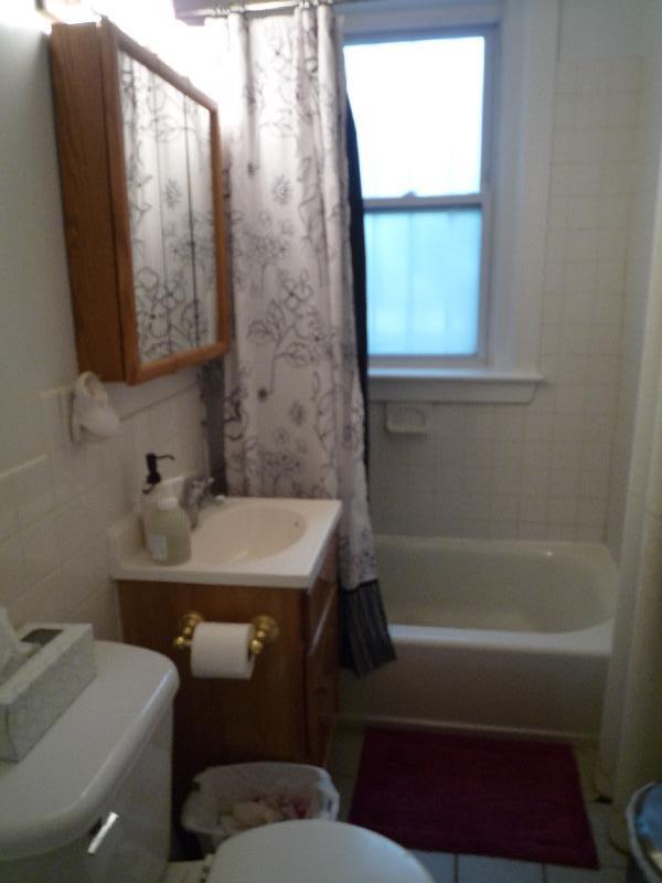 Building Photo - 212 Allston St