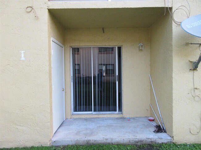Building Photo - 11444 NW 42nd St