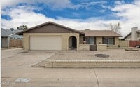 Building Photo - 5055 W Vogel Ave