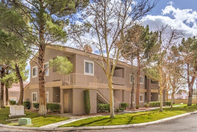 Building Photo - 5250 S Rainbow Blvd