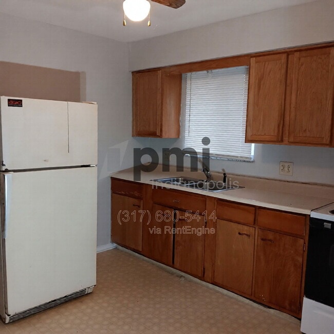 Building Photo - 2209 N Elizabeth St