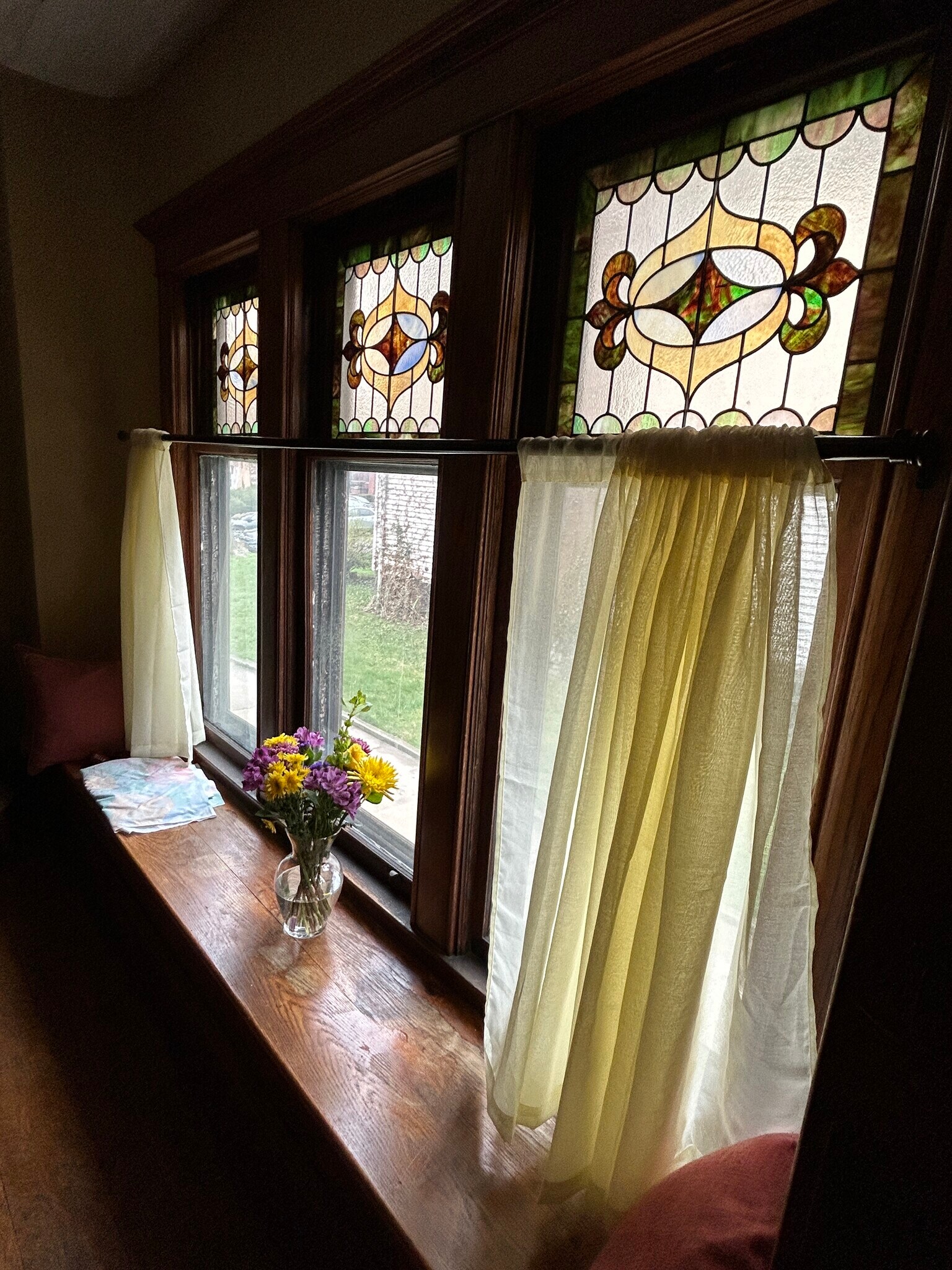 Dining Room Window Seat - 10 Granger Pl