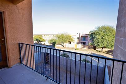 Building Photo - Beautiful Santa Rita Townhome in Sahuarita!!