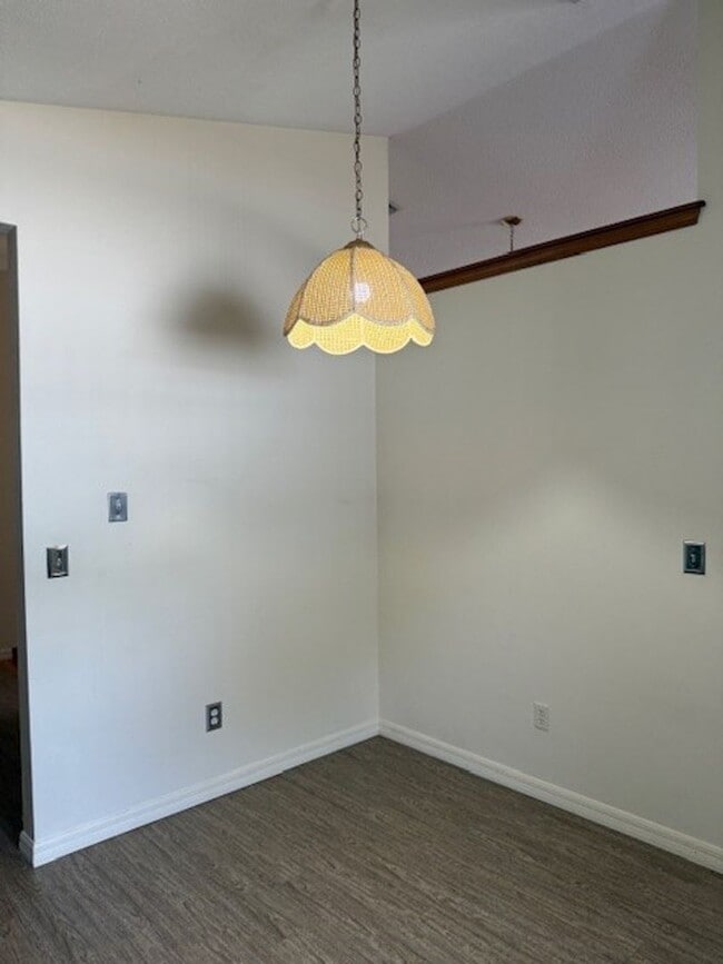 Building Photo - 3554 Irish Ln