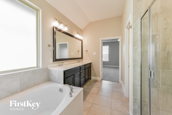 Building Photo - 4041 Honeyapple Way