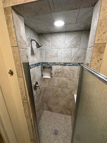 Building Photo - 733 Toni Dr