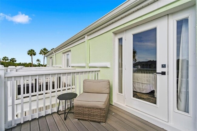 Building Photo - 4751 Coquina Key Dr SE