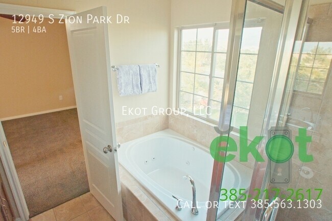 Building Photo - 12949 Zion Park Dr