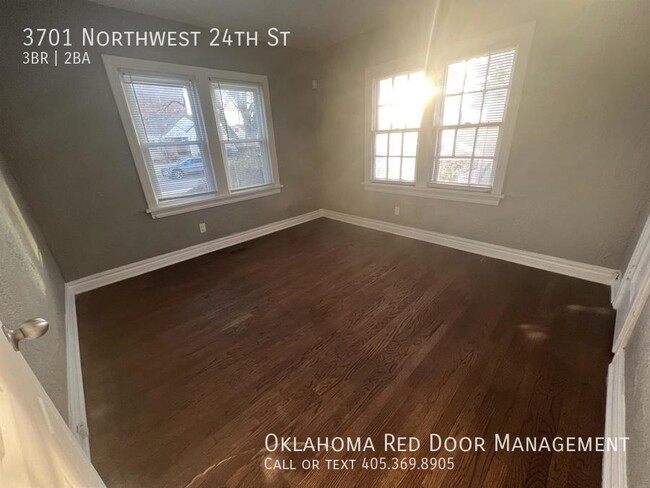 Building Photo - 3701 NW 24th St