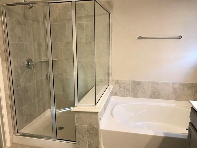 Building Photo - 109 Eli Whitney Way