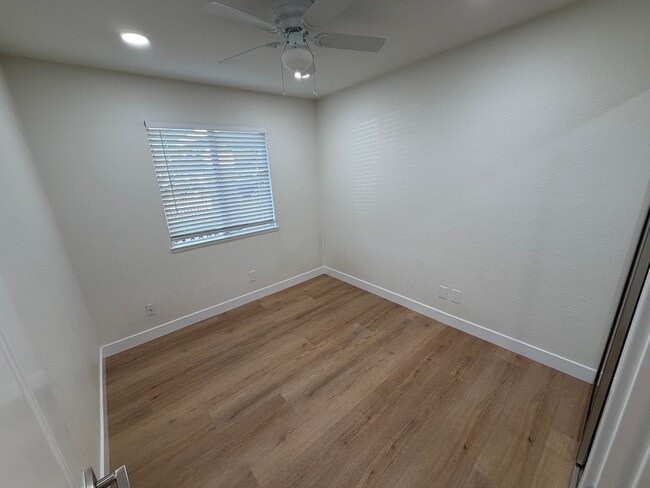 Building Photo - Updated and Modern 3BD/2BA Single Family Home Near Andrew Christensen Middle School in Livermore!