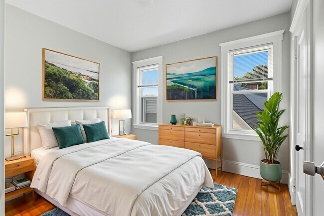 Building Photo - 39 Edison Green