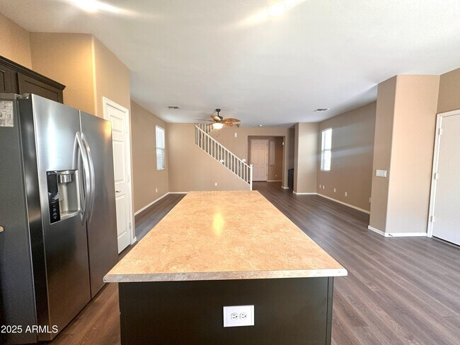 Building Photo - 3854 E Battala Ave