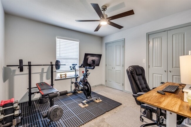 Building Photo - 409 W Johnson St